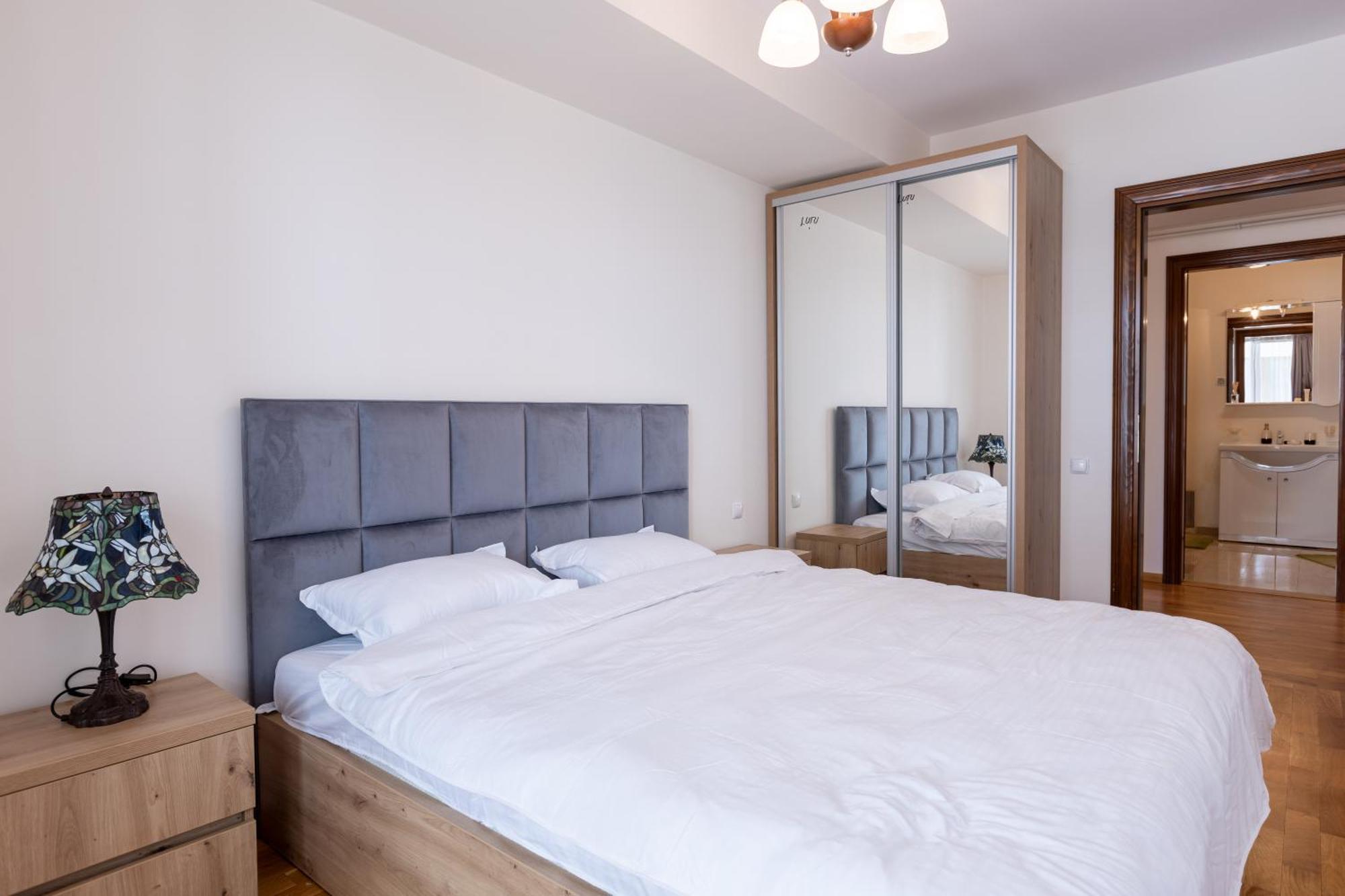 Amber Apartments Sibiu Bagian luar foto