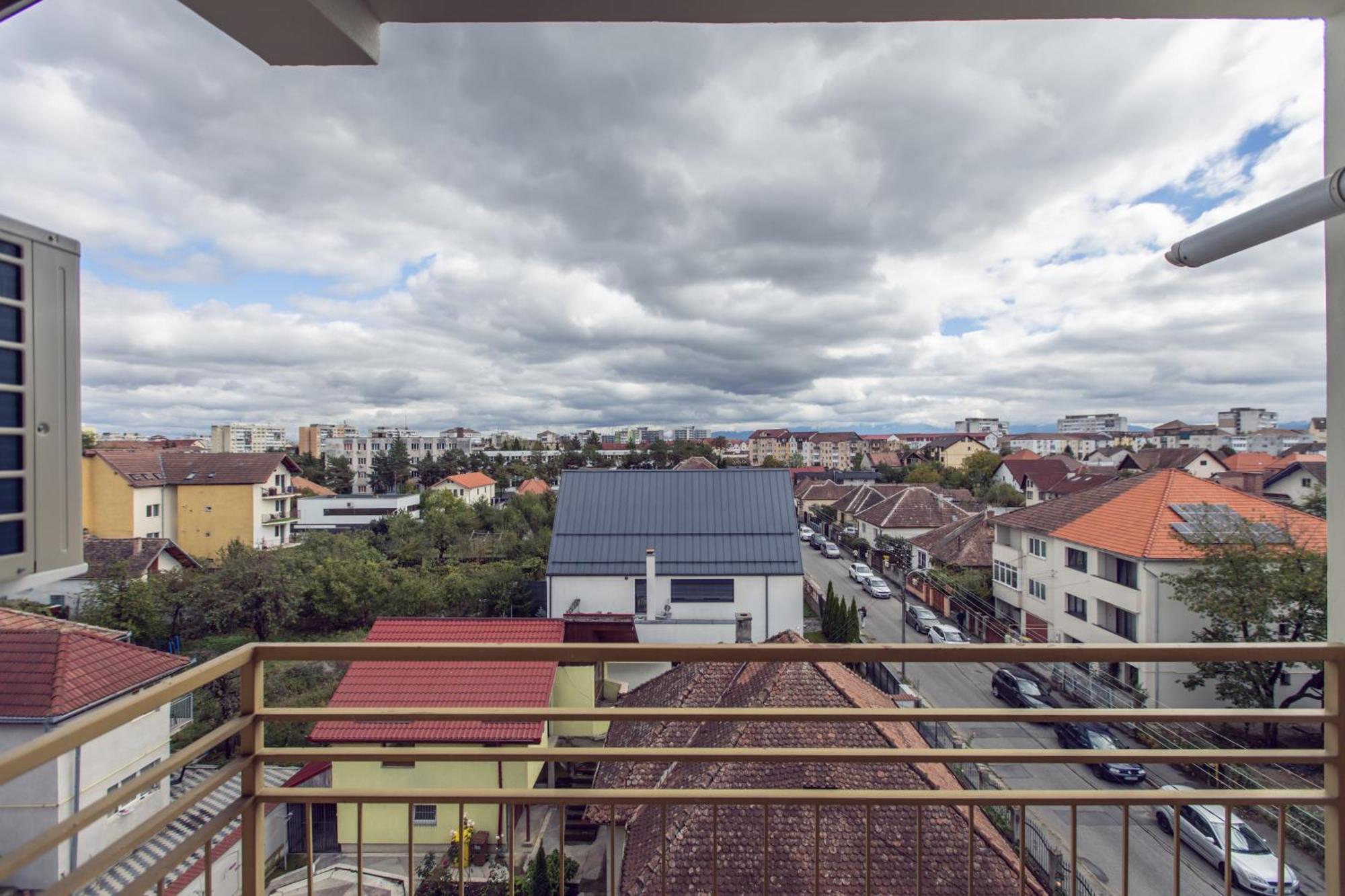 Amber Apartments Sibiu Bagian luar foto